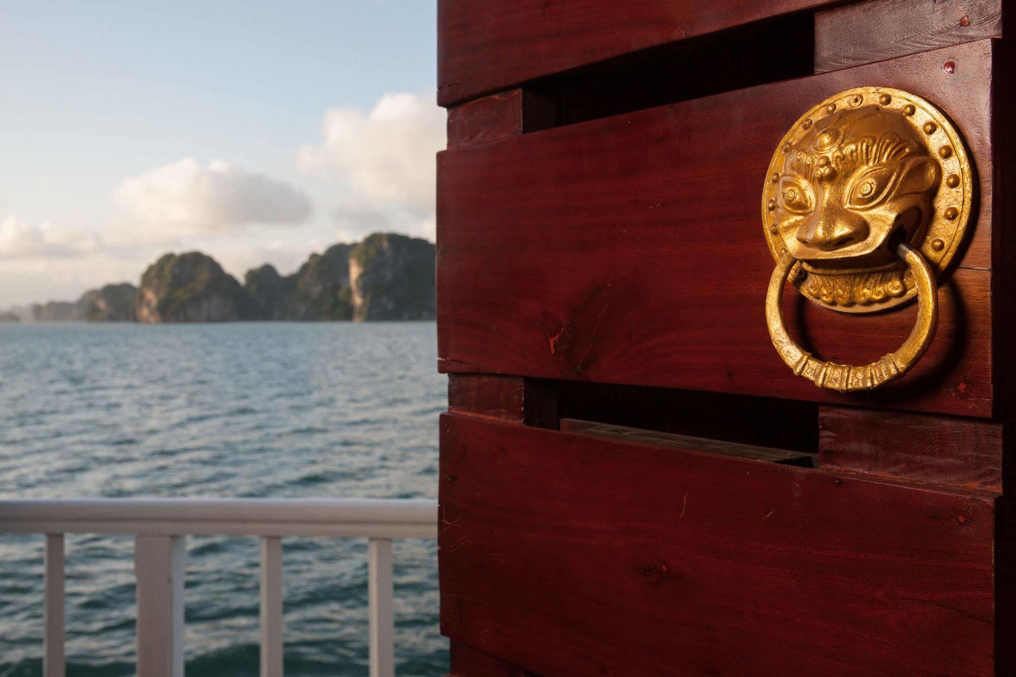 Royal Palace Cruise Ha Long Exterior foto