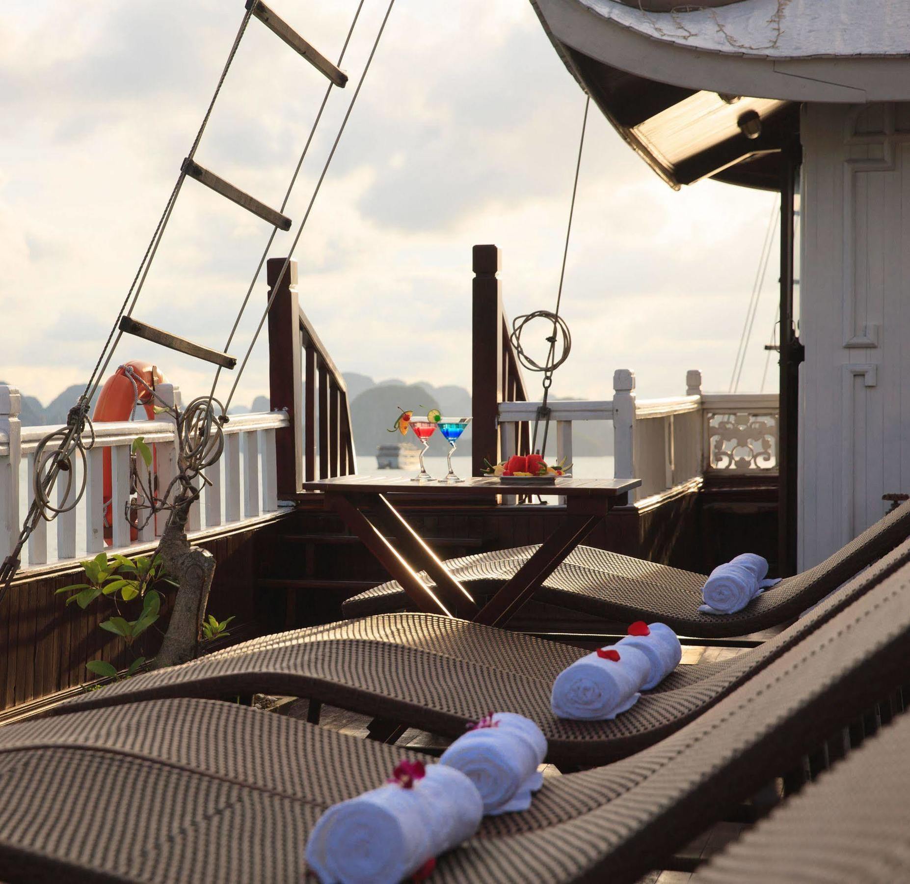 Royal Palace Cruise Ha Long Exterior foto