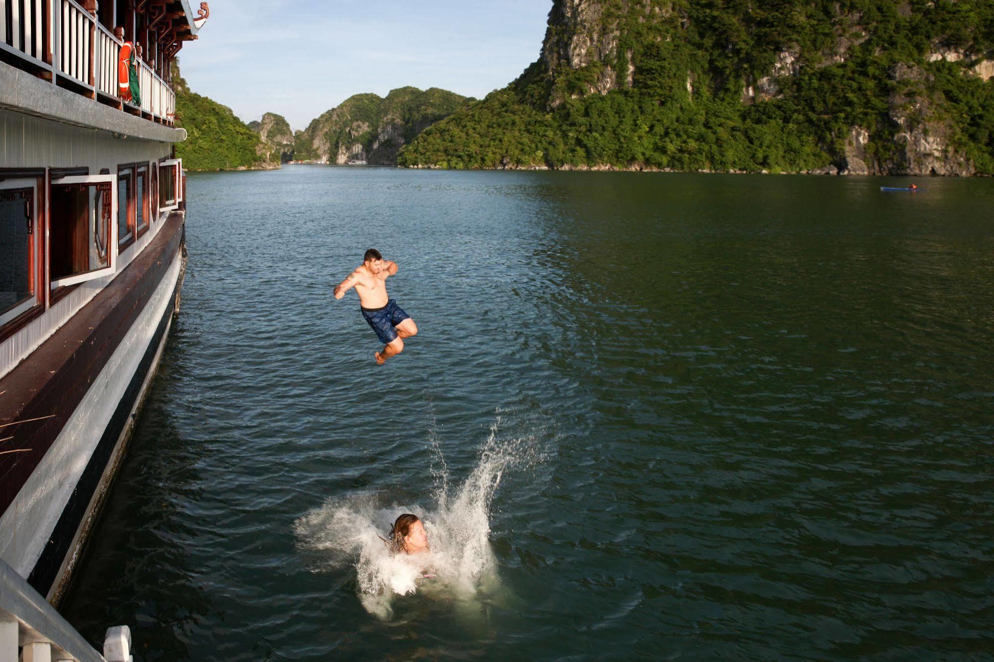 Royal Palace Cruise Ha Long Exterior foto